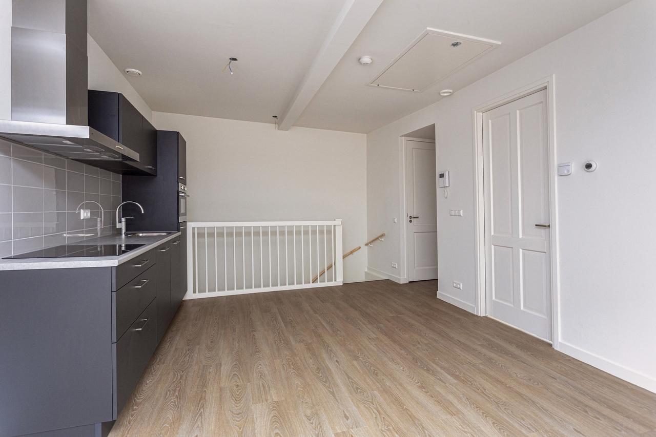 Apartment with Terrace on Oudegracht - Image 6