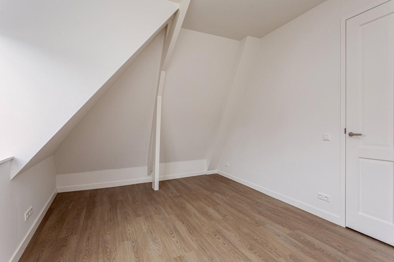 Apartment with Terrace on Oudegracht - Image 15