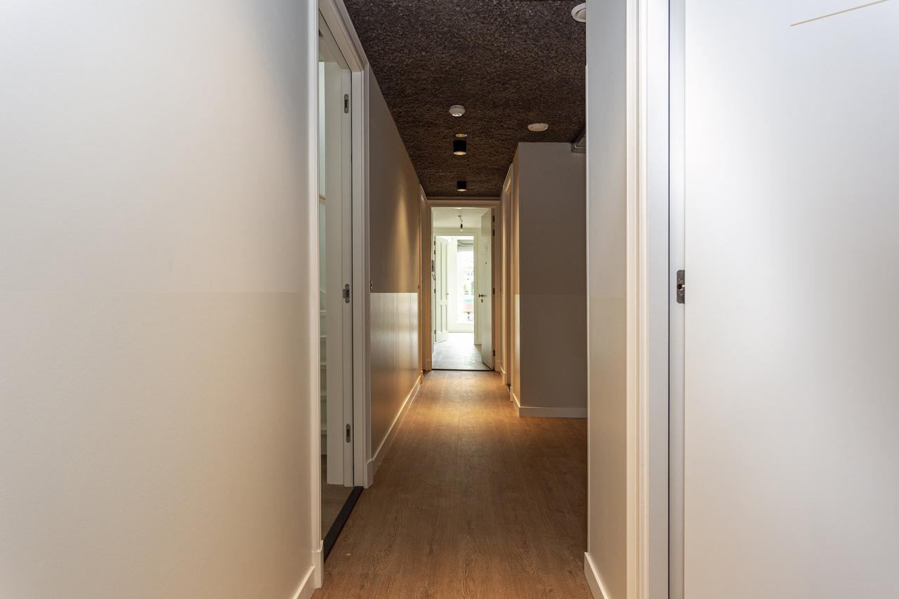 Apartment with Terrace on Oudegracht - Image 20