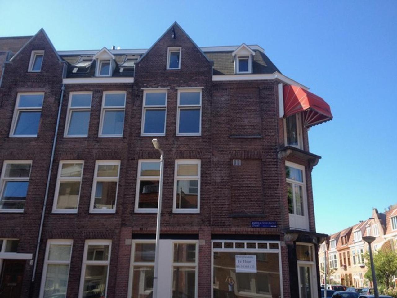 142 m² corner apartment with sunny roof terrace - Image 3