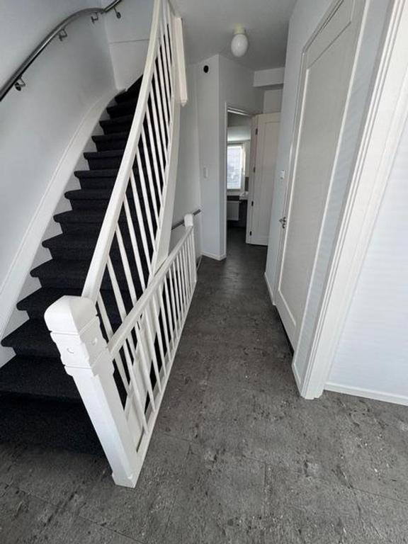 142 m² corner apartment with sunny roof terrace - Image 16