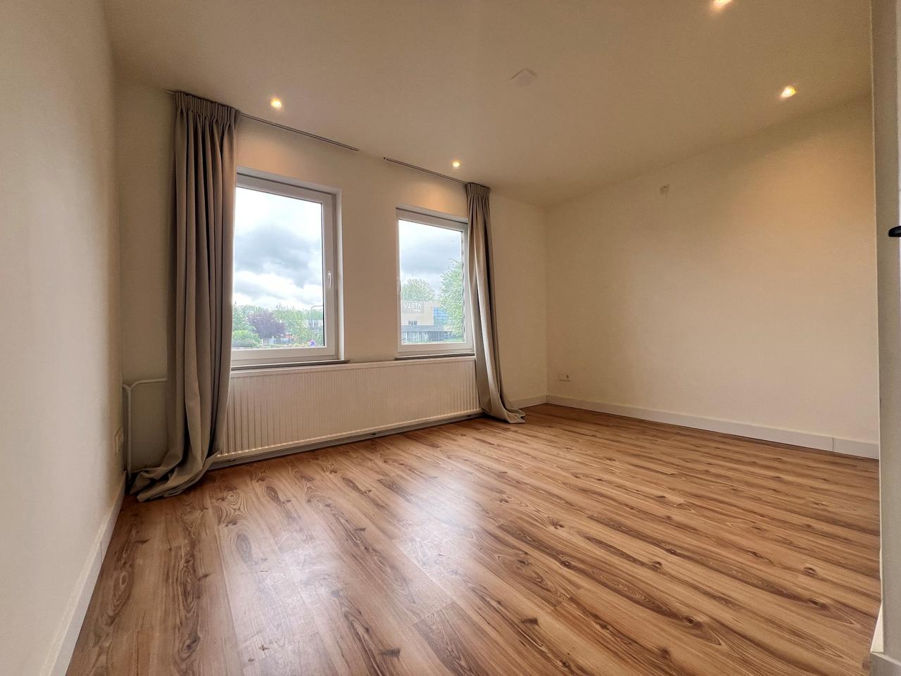 Woning met tuin, garage en 4 slaapkamers - Afbeelding 15