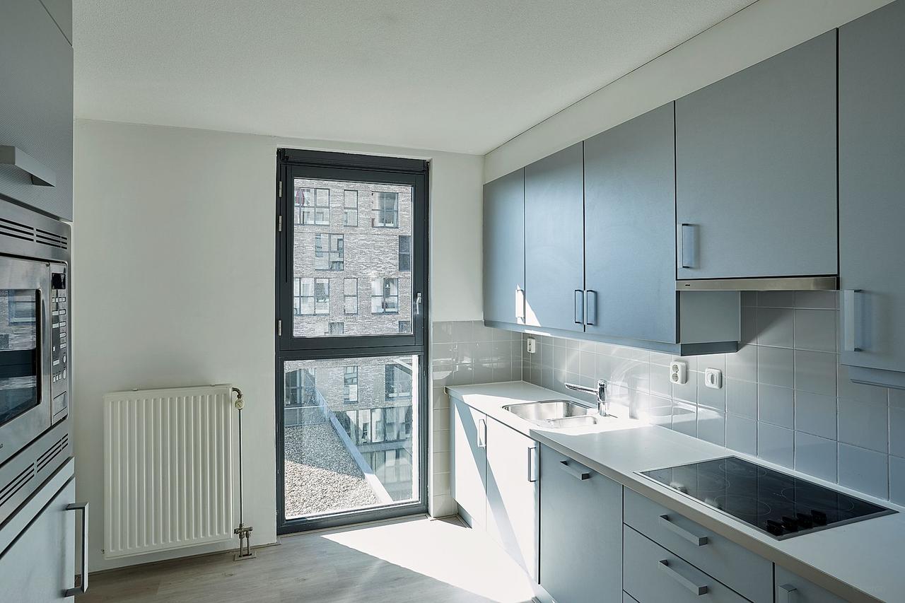 102 m² apartment with gym in Bezuidenhout - Image 3