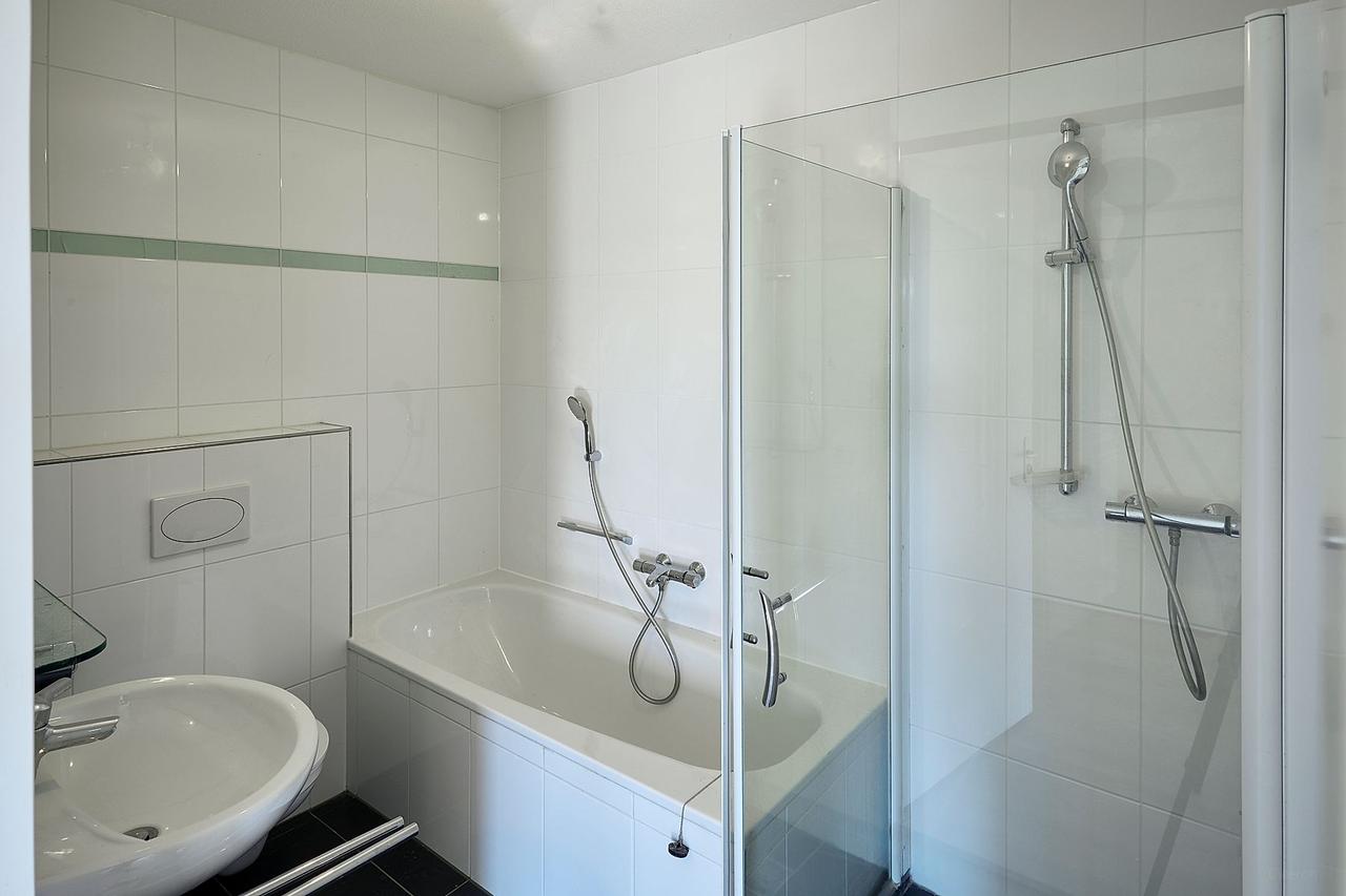 102 m² apartment with gym in Bezuidenhout - Image 6