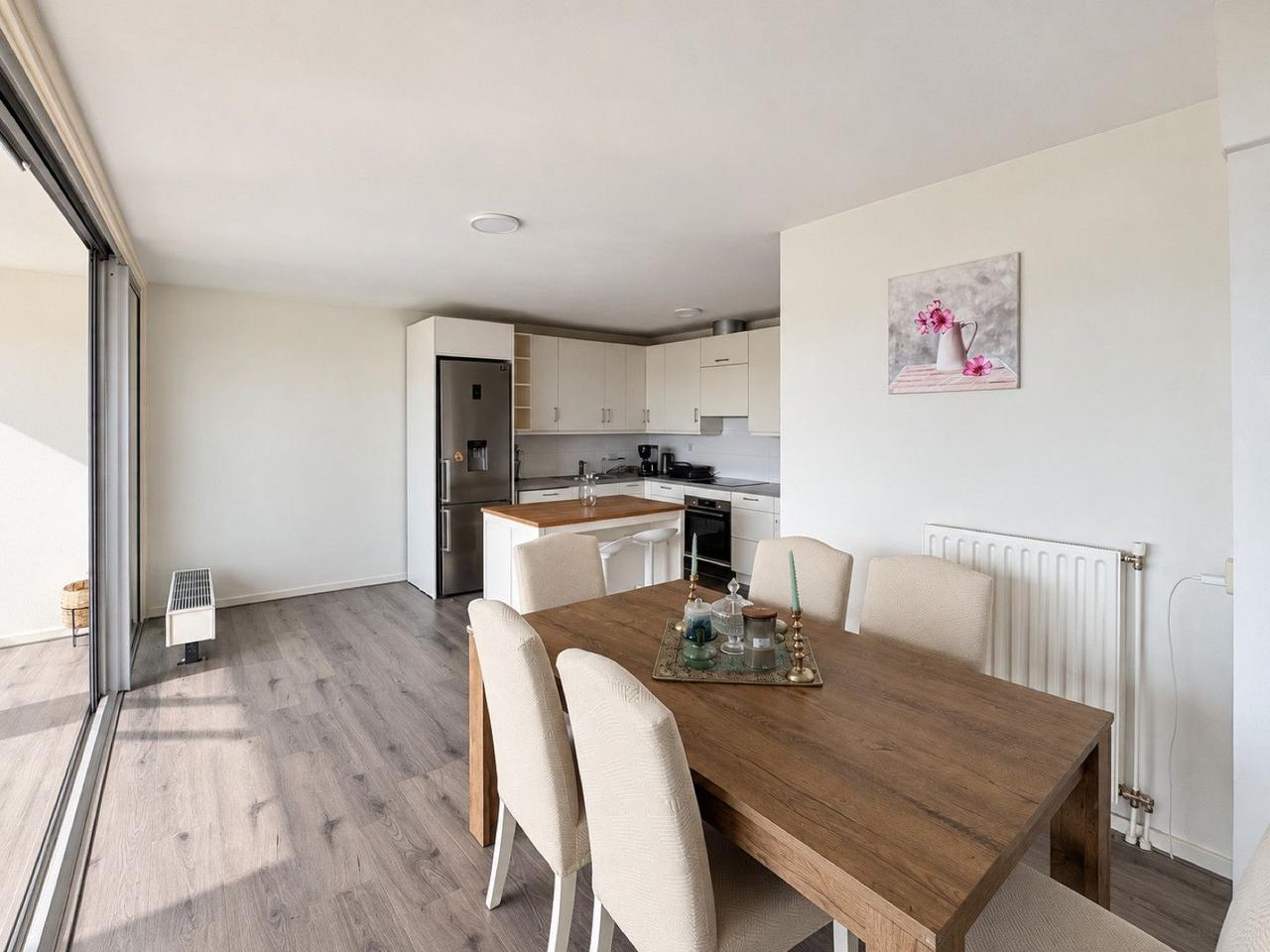 Furnished 4-Room Apartment with Loggia - Image 3