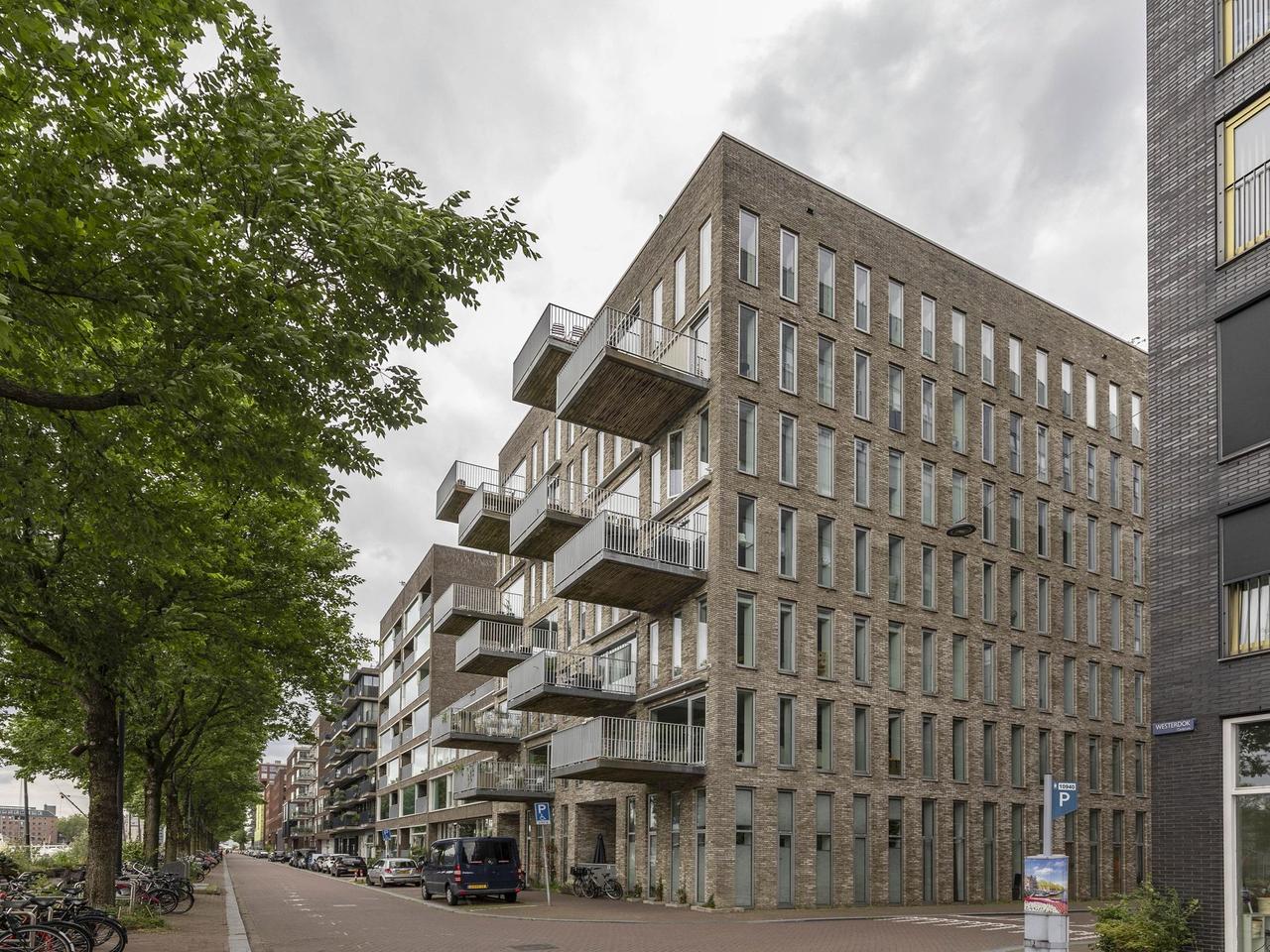 132 m² appartement met 4 slaapkamers - Afbeelding 27