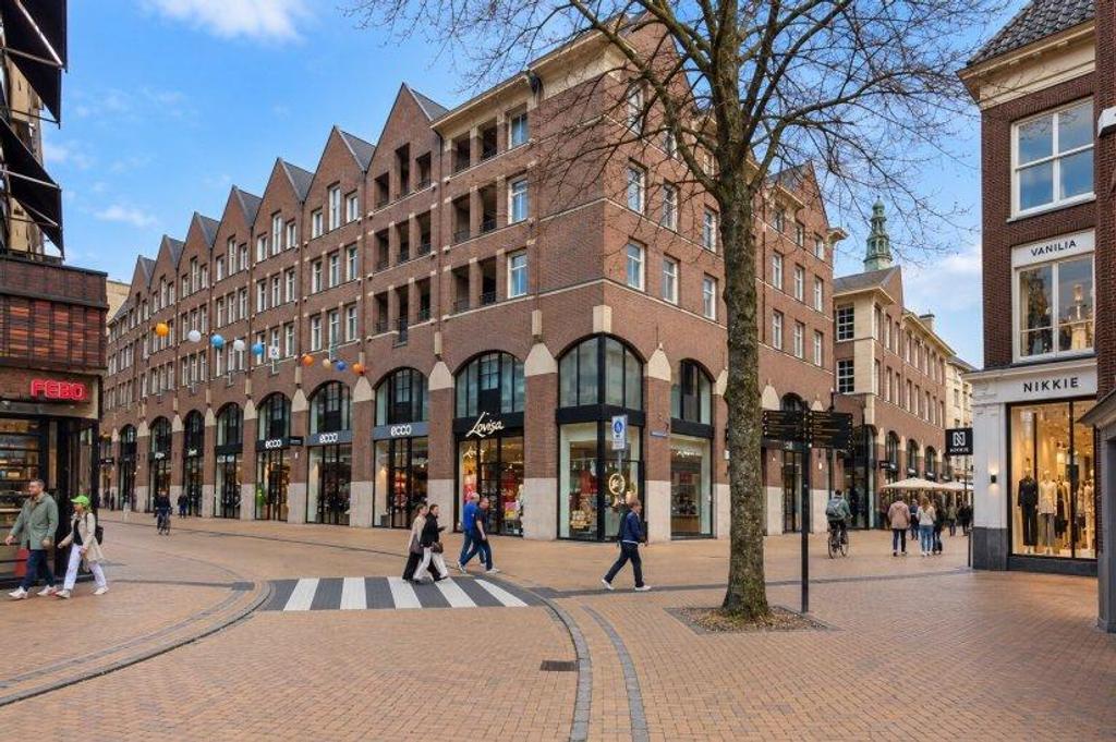64 m² studentenappartement met balkon - Afbeelding 1
