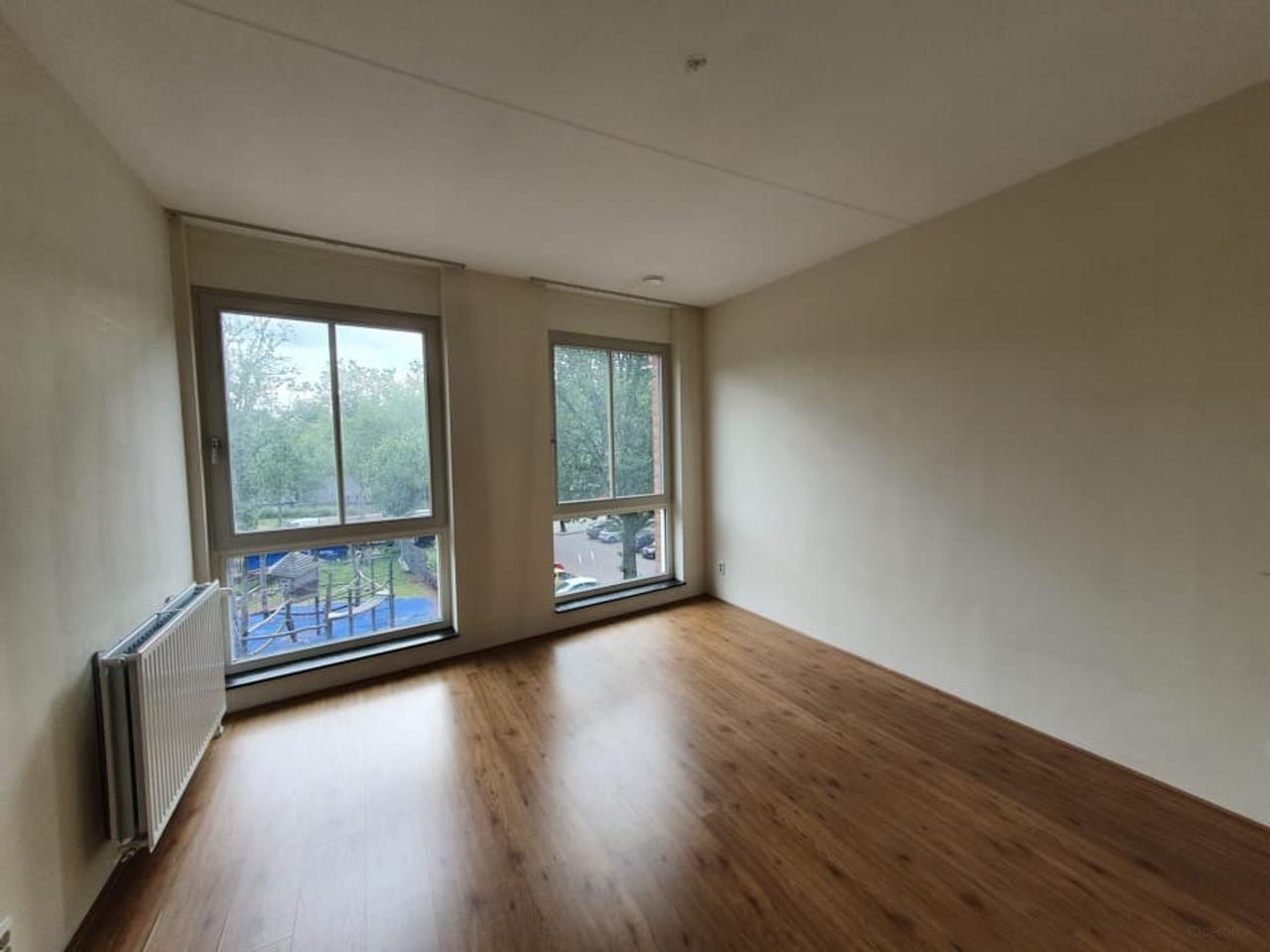 104 m² appartement met balkon in Oude Noorden - Afbeelding 2