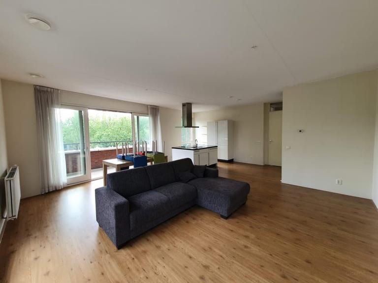 104 m² appartement met balkon in Oude Noorden - Afbeelding 9