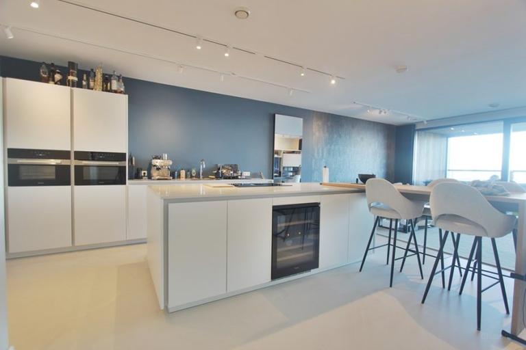 107 m² with terrace and IJ views - Image 5