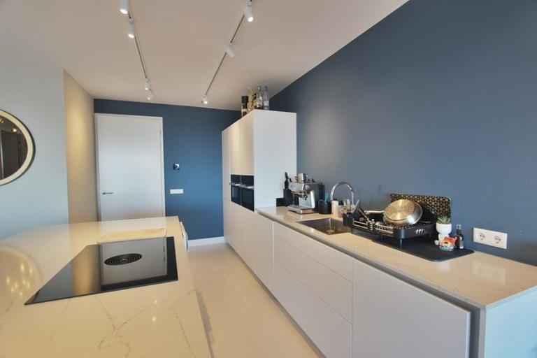 107 m² with terrace and IJ views - Image 7