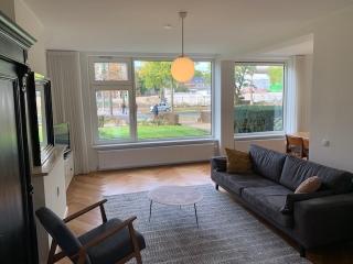 Furnished 2-Bedroom Apartment with Garden - Image 4