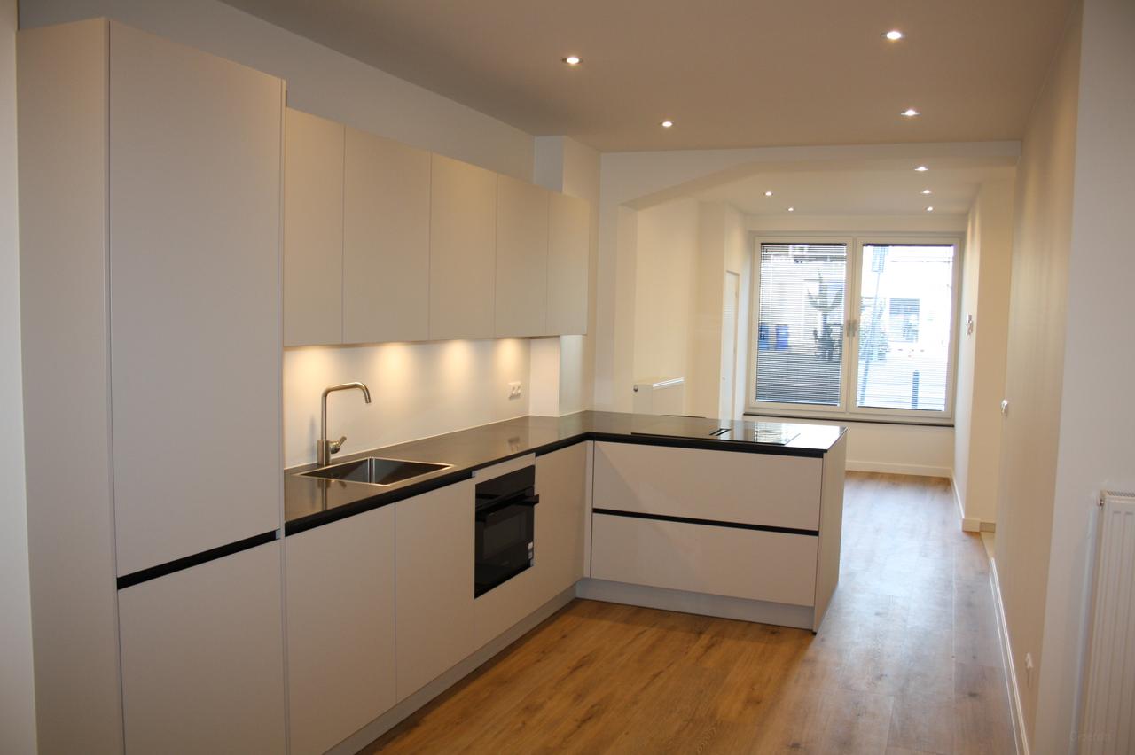 90 m² appartement met airco in Geleen - Afbeelding 1