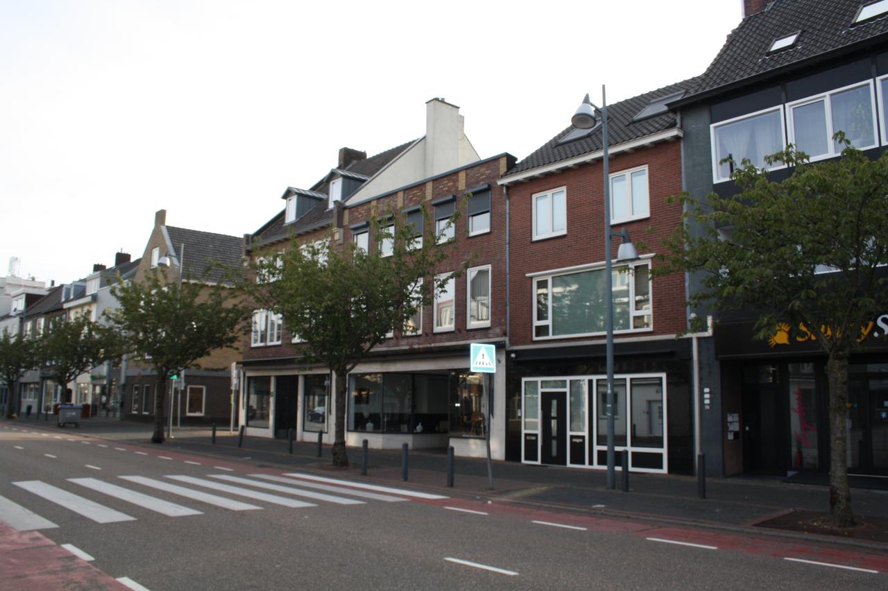 90 m² appartement met airco in Geleen - Afbeelding 17
