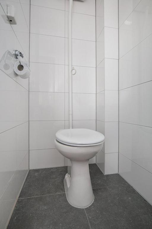 Furnished Student Room in Bloemhof - Image 13
