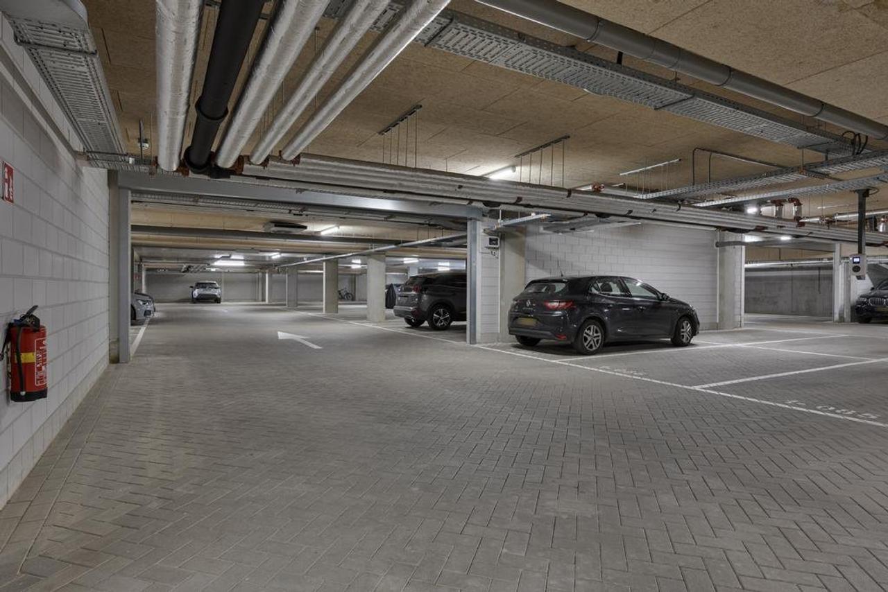 77 m² Apartment with Balcony in Strijp-S - Image 11