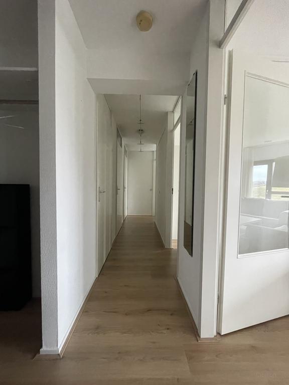 Furnished 2-Bedroom Apartment in Buitenveldert - Image 5