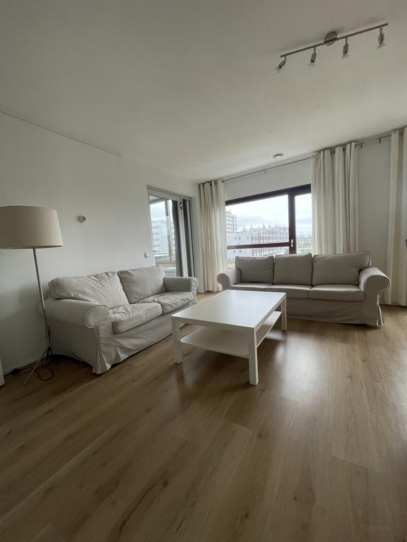 Furnished 2-Bedroom Apartment in Buitenveldert - Image 7