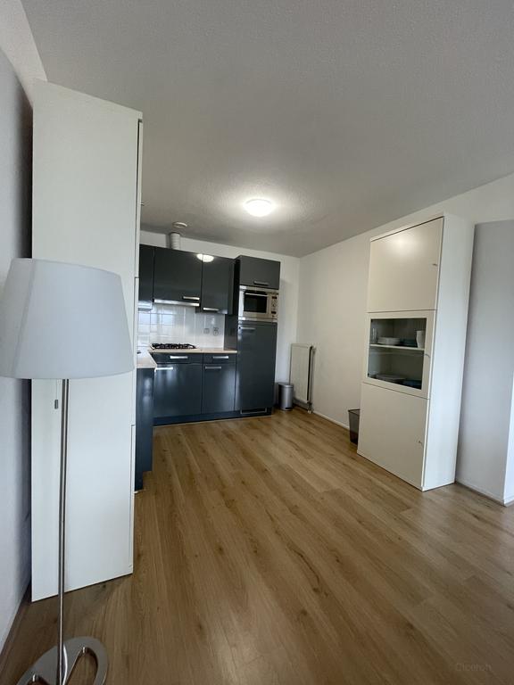Furnished 2-Bedroom Apartment in Buitenveldert - Image 9