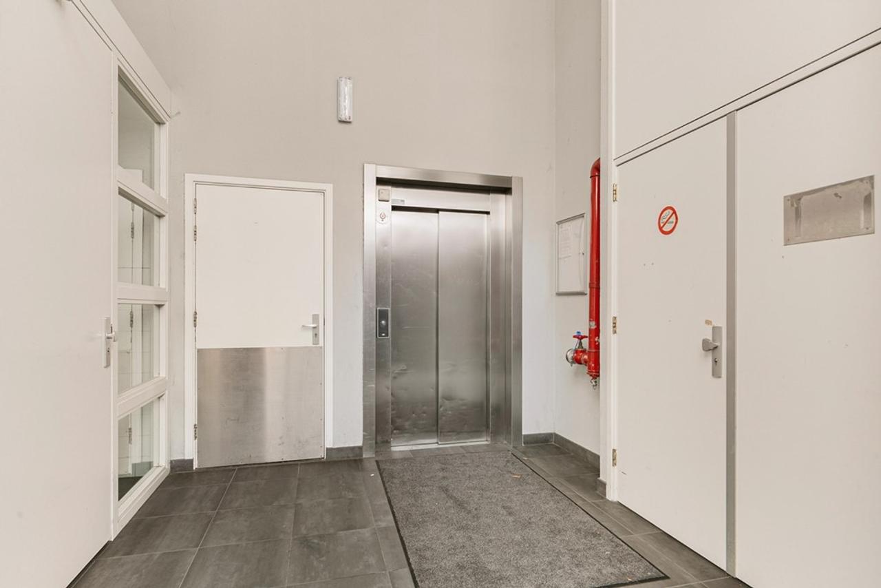 89 m² Apartment with Balcony in Arnhem - Image 5
