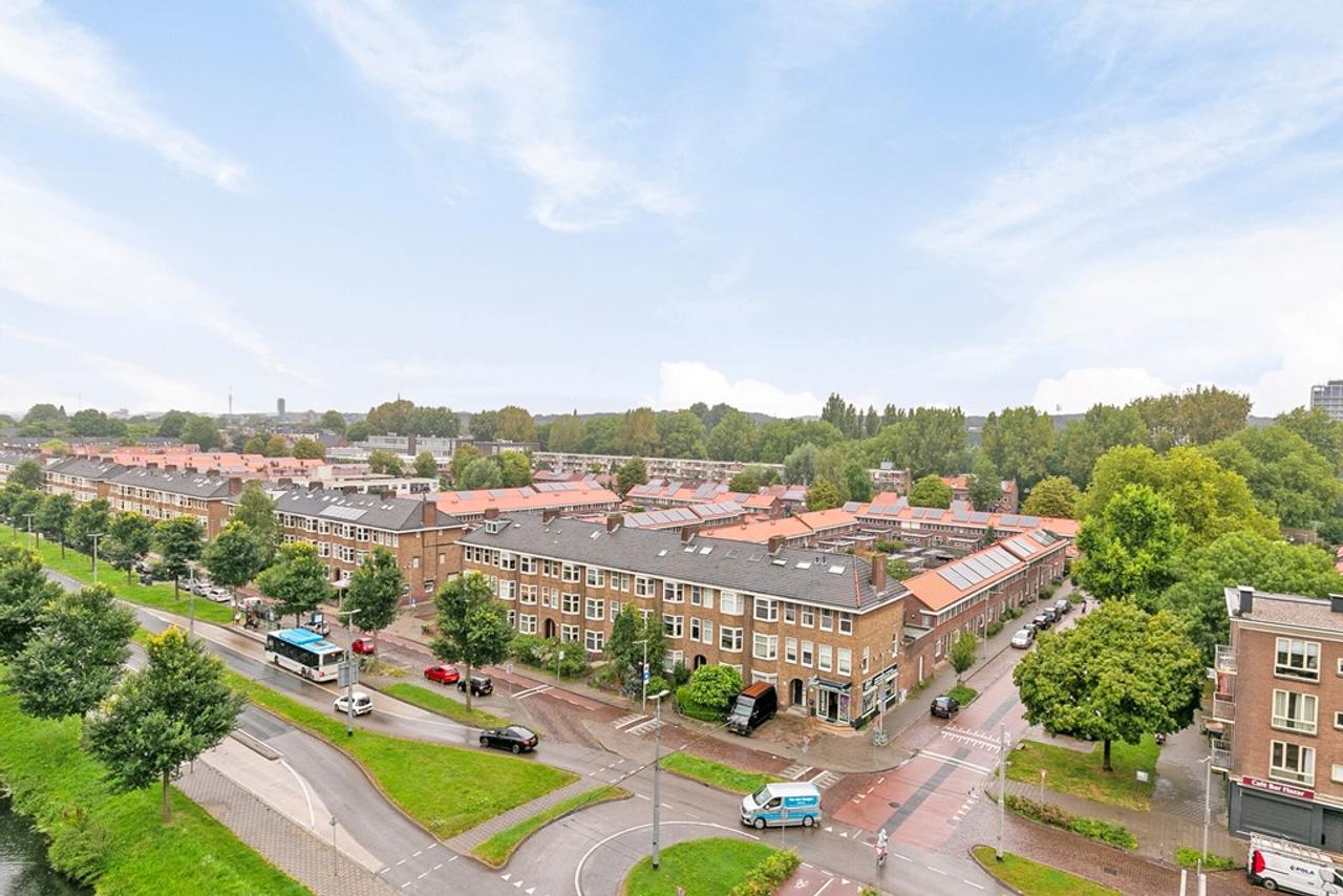 89 m² Apartment with Balcony in Arnhem - Image 32