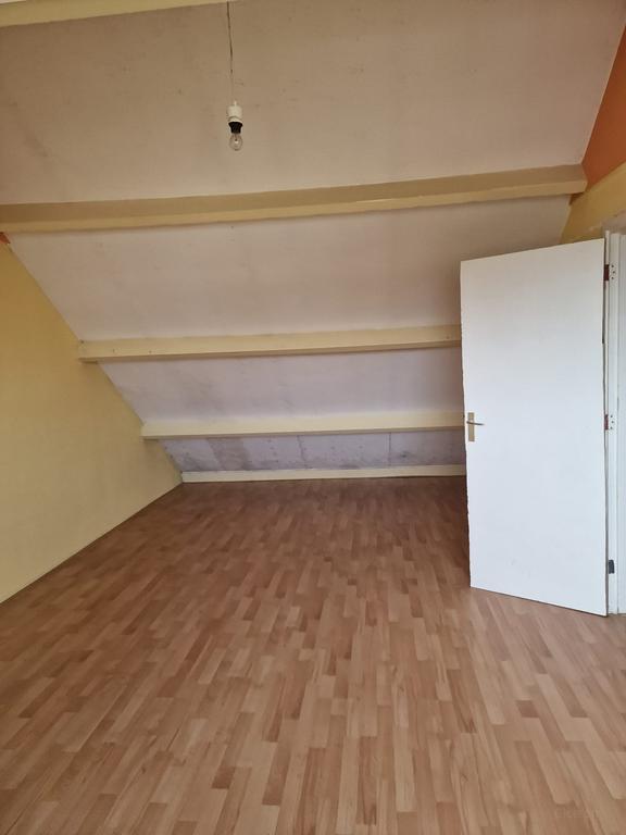 Gemeubileerde hoekwoning met tuin - Afbeelding 9