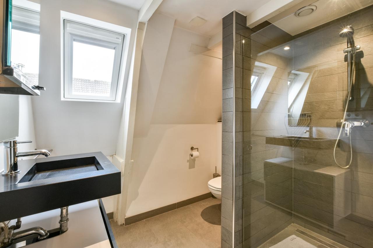 Gemeubileerd 2-slaapkamerappartement met dakterras - Afbeelding 22