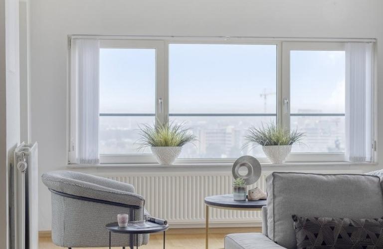 29th-floor apartment with views across Eindhoven - Image 34