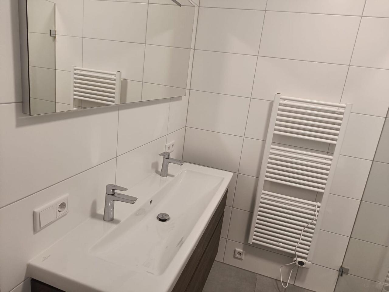 Gas-free one-bedroom apartment with balcony - Image 7