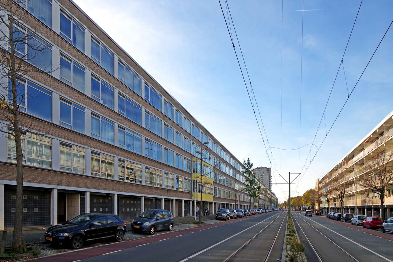 Apartment for Rent on Escamplaan - Image 1