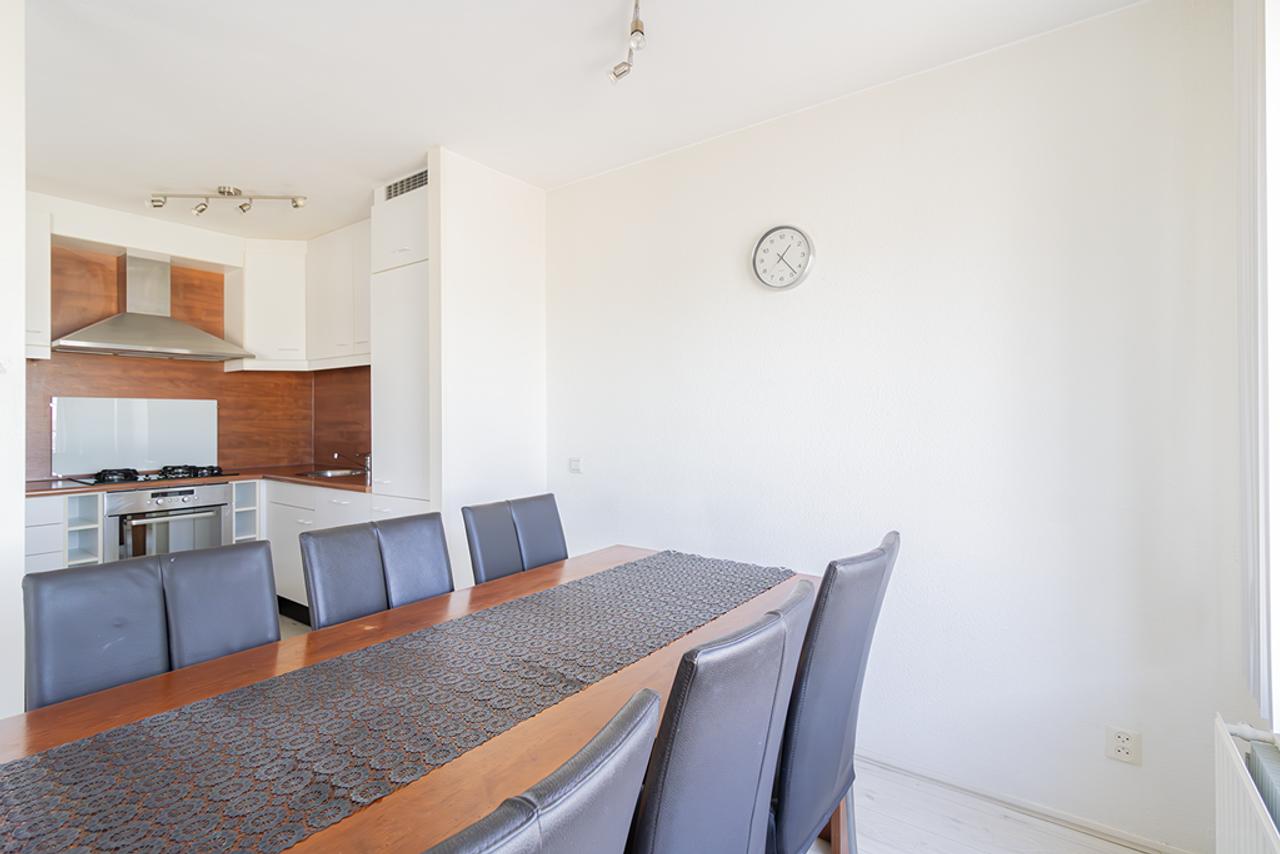 Zonnig hoekappartement met balkon in Westwijk - Afbeelding 4