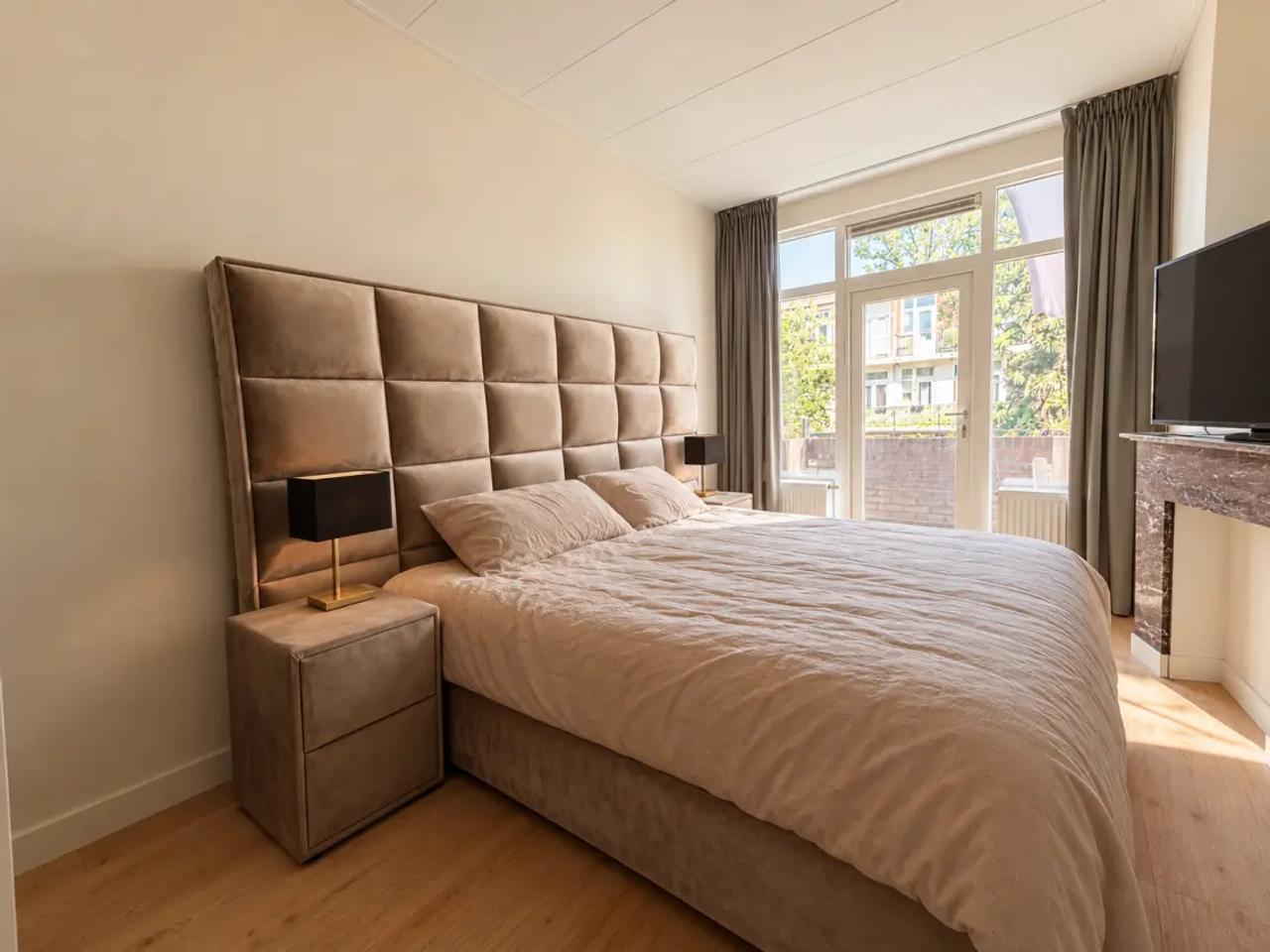 Available now: 2-bedroom apartment with balcony - Image 3