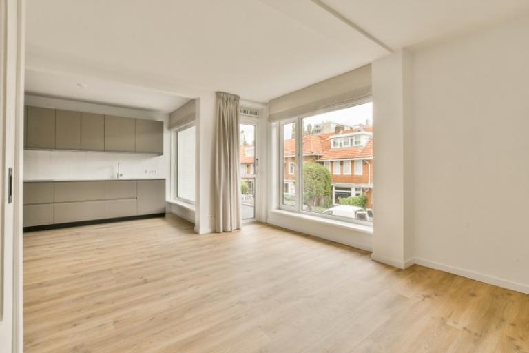 Gemeubileerd 4-slaapkamerappartement met balkon - Afbeelding 5