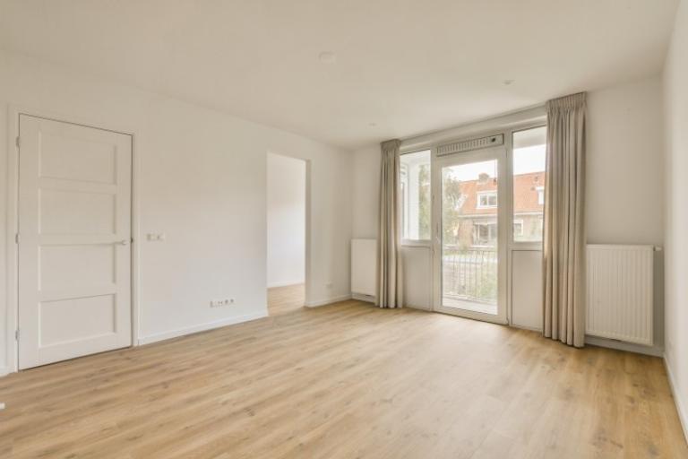 Gemeubileerd 4-slaapkamerappartement met balkon - Afbeelding 12