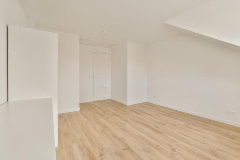 Gemeubileerd 4-slaapkamerappartement met balkon - Afbeelding 19