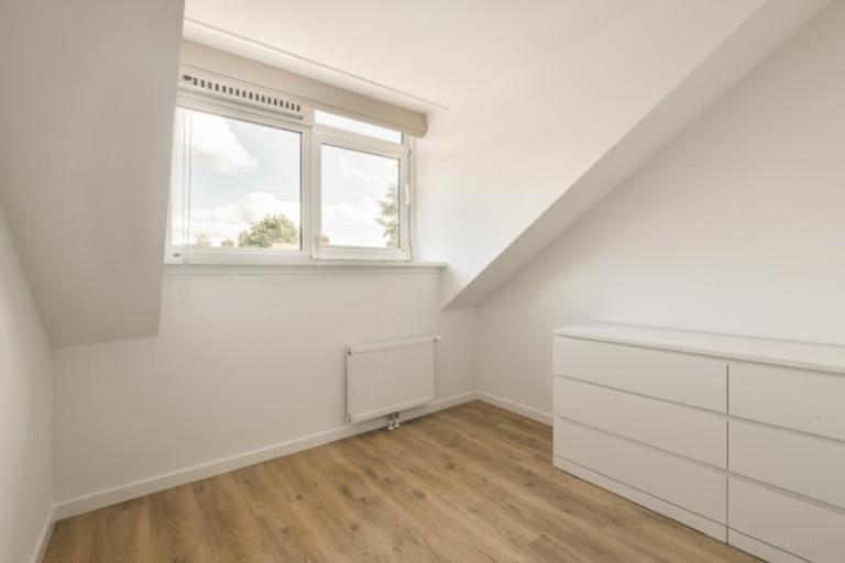 Gemeubileerd 4-slaapkamerappartement met balkon - Afbeelding 24