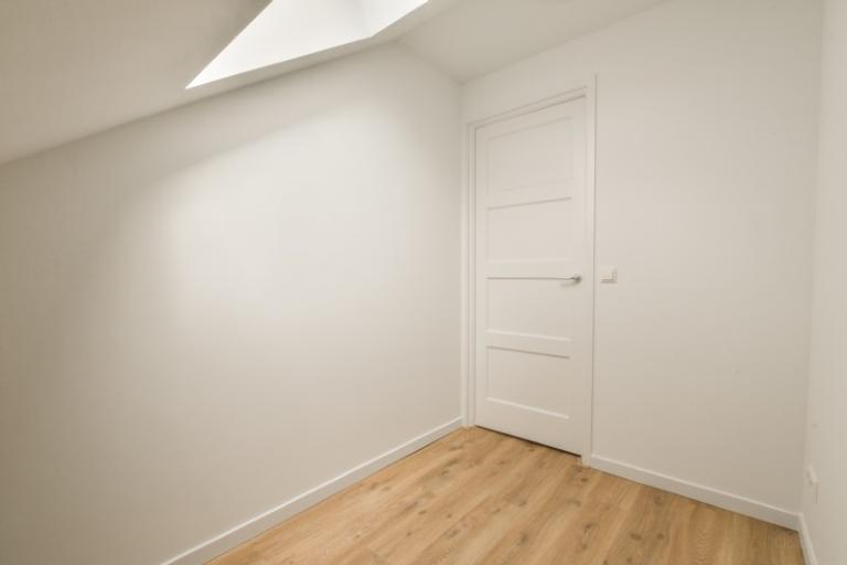 Gemeubileerd 4-slaapkamerappartement met balkon - Afbeelding 27