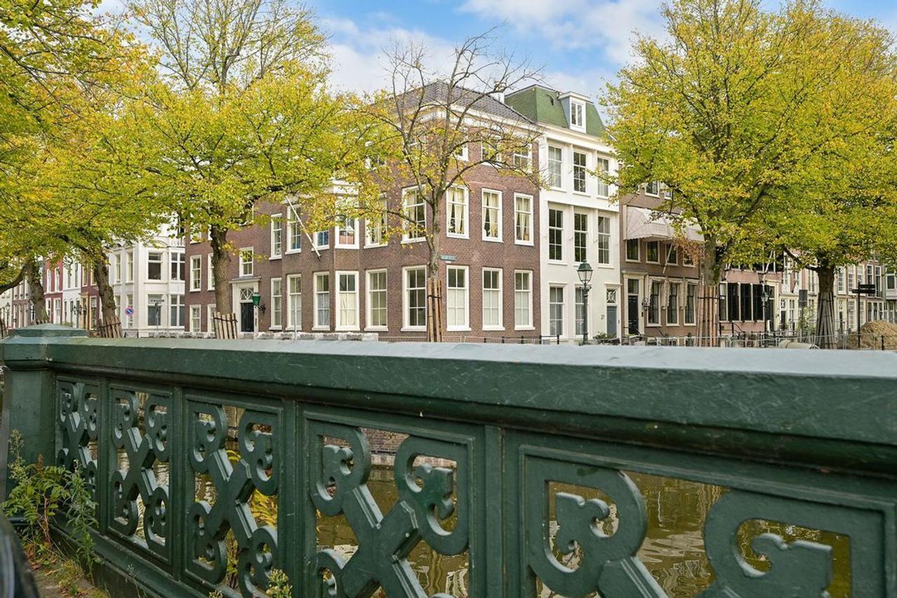 Available now: 2-bedroom apartment - Image 1