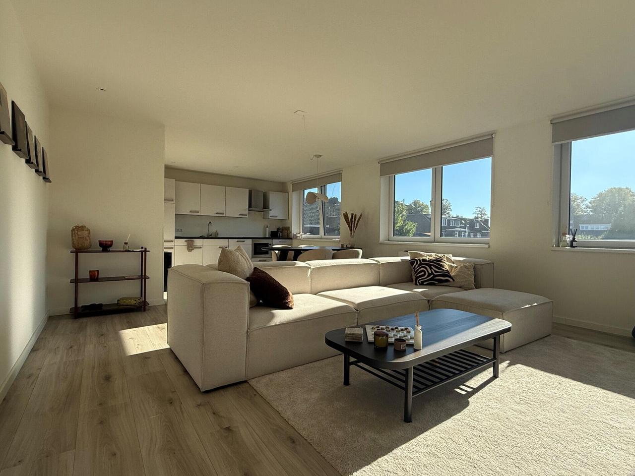 125 m² appartement met dakterras in Geleen - Afbeelding 2