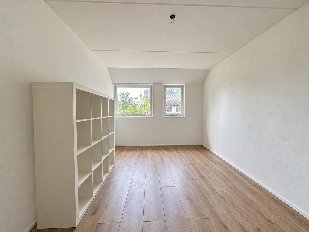 Four bedrooms and garden in Hoorn - Image 7