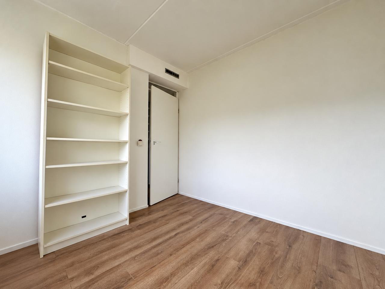Four bedrooms and garden in Hoorn - Image 9
