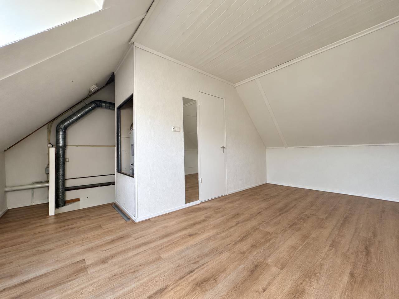 Four bedrooms and garden in Hoorn - Image 13