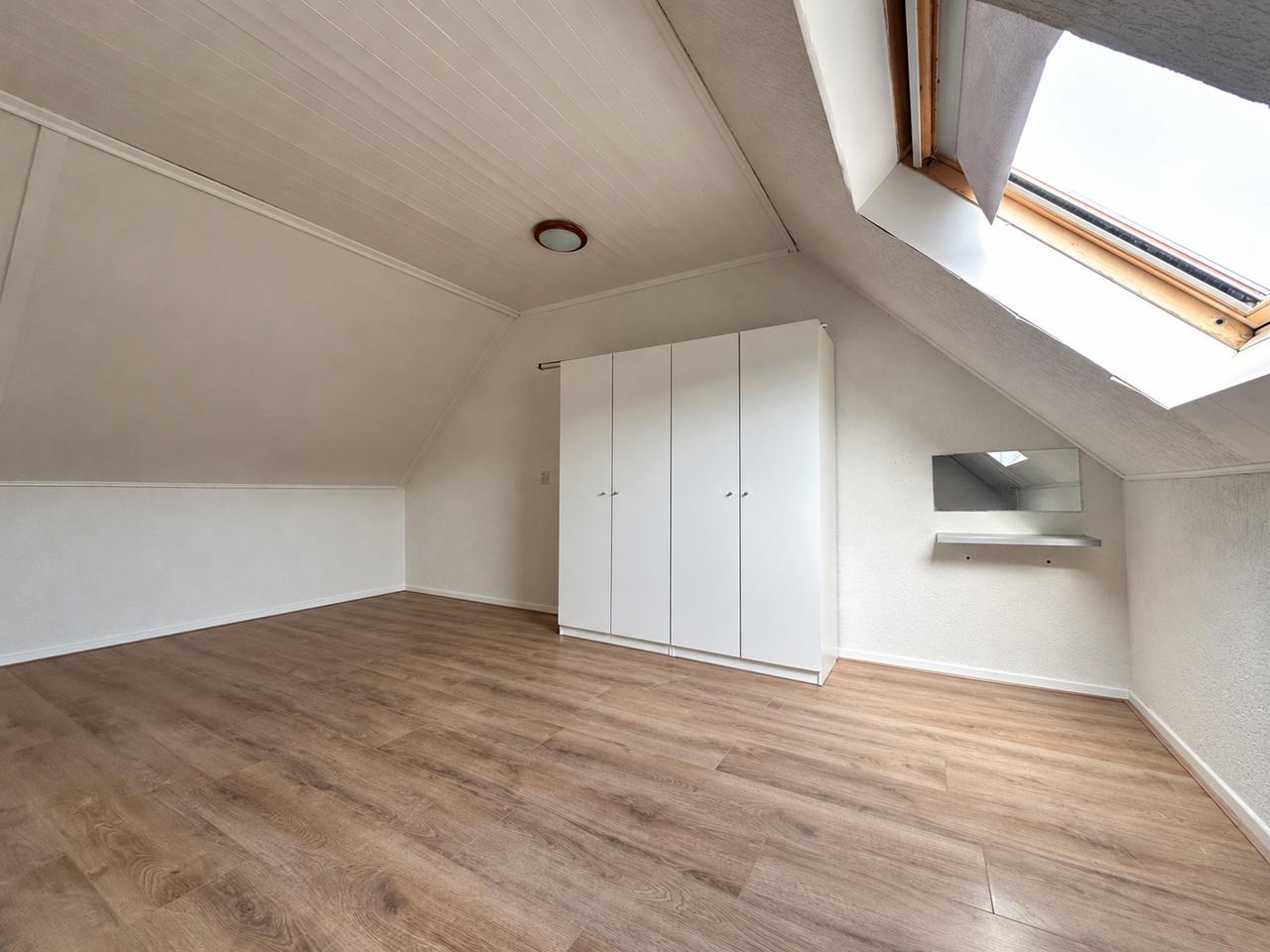 Four bedrooms and garden in Hoorn - Image 15