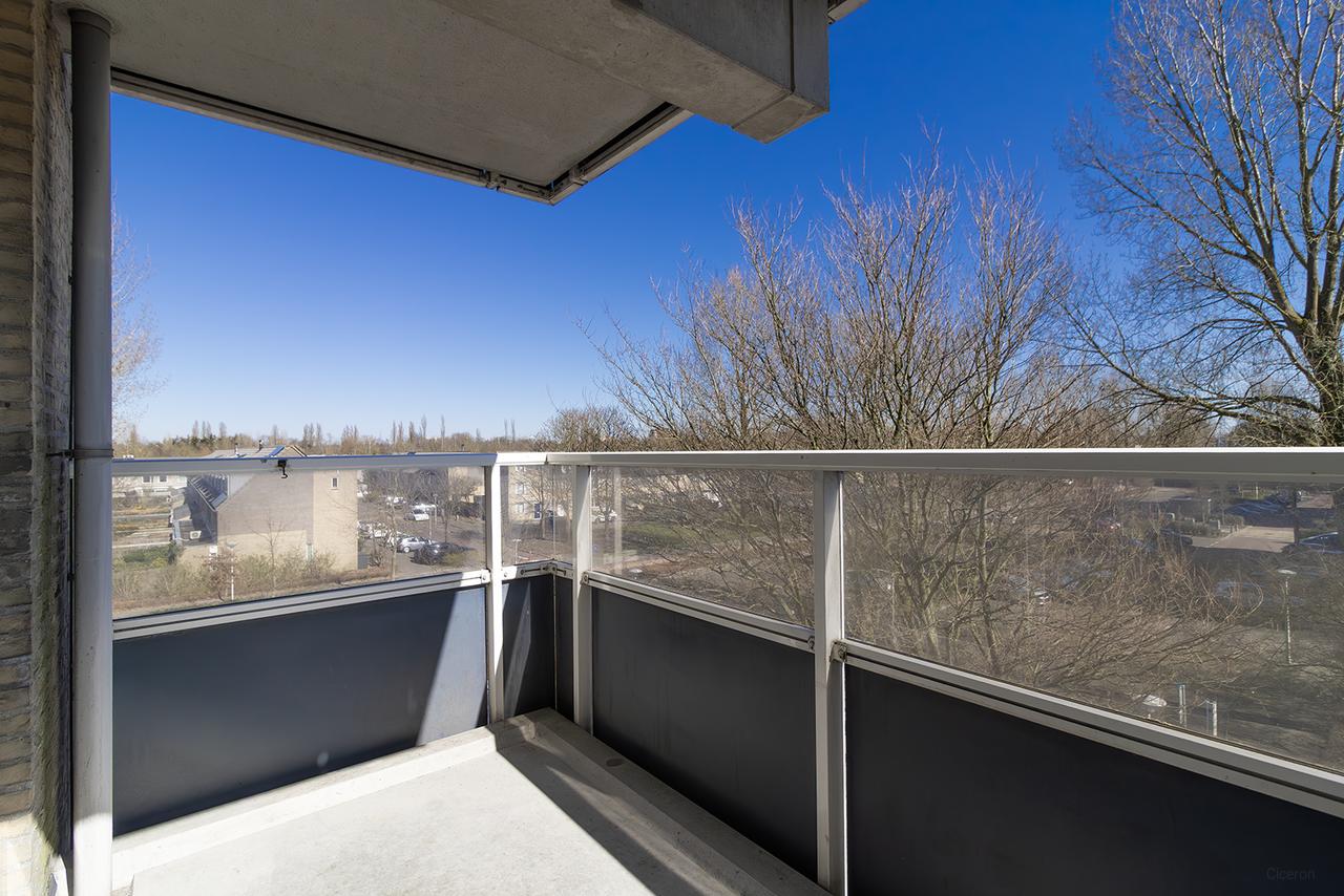 Zuid-oostbalkon en vrij uitzicht in Westwijk - Afbeelding 13