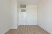3-Bedroom Apartment with Balcony in Voorburg - Image 14
