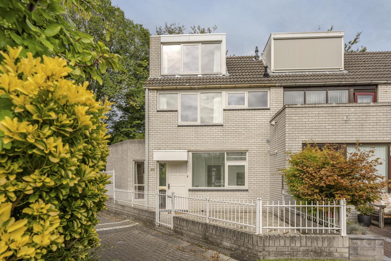 Corner house with wraparound garden in Wassenaar - Image 3