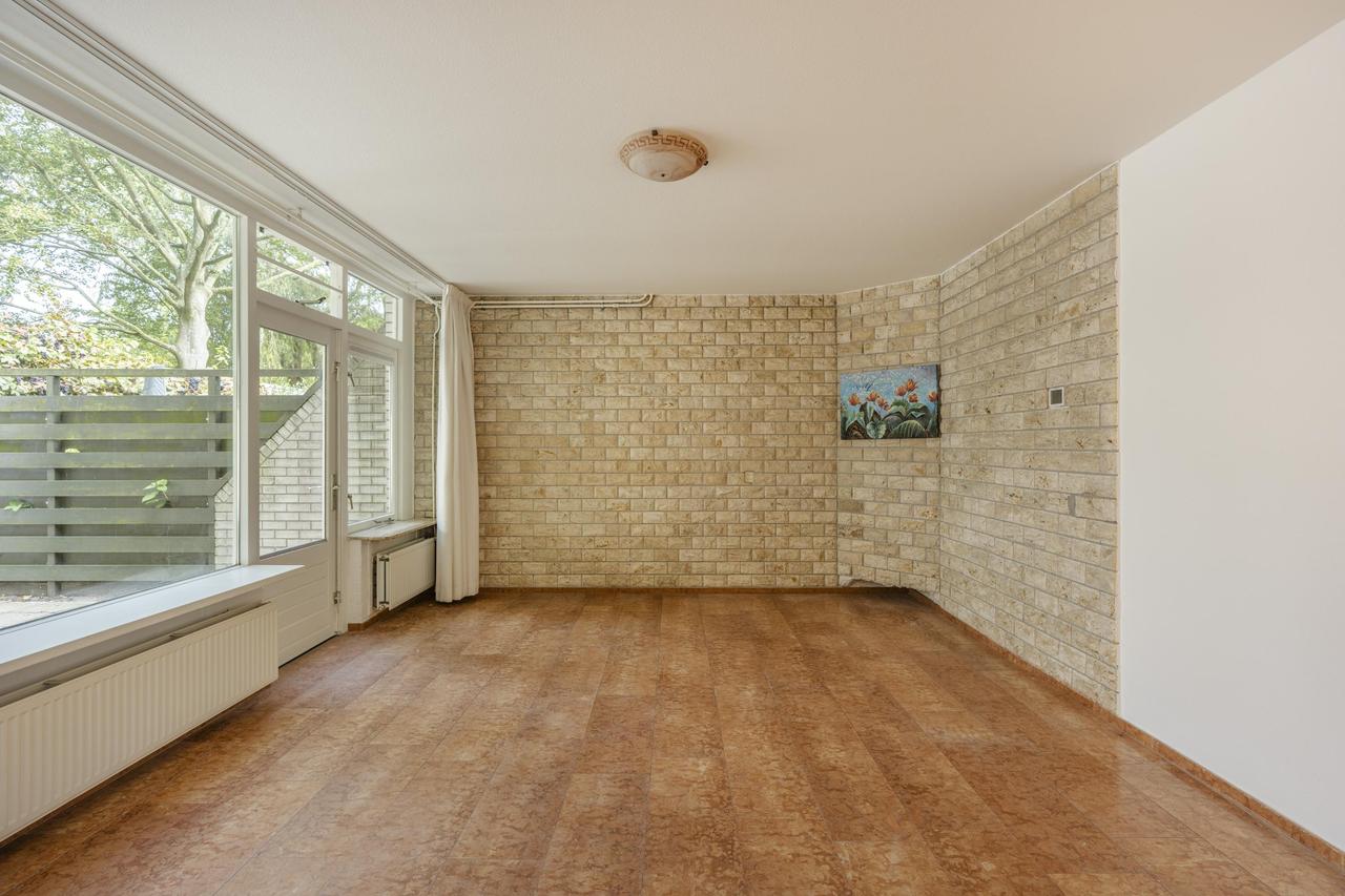 Corner house with wraparound garden in Wassenaar - Image 15