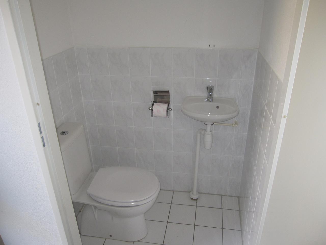 106 m² Corner House with Garden in Barendrecht - Image 8