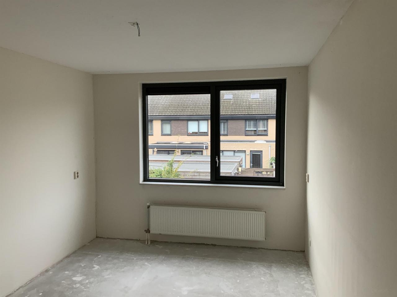 106 m² Corner House with Garden in Barendrecht - Image 9