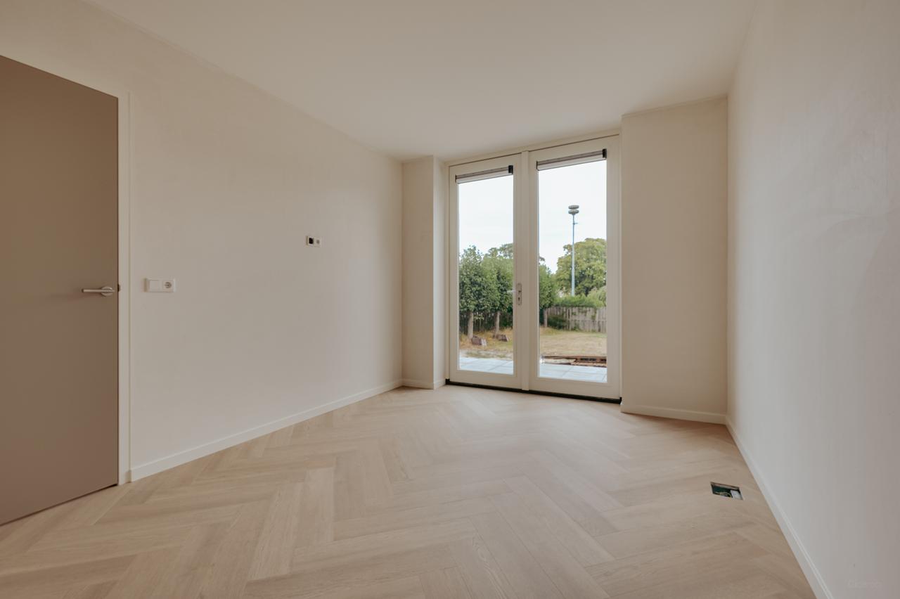 New 2-Bedroom Apartment with Garden in Grijpskerke - Image 10